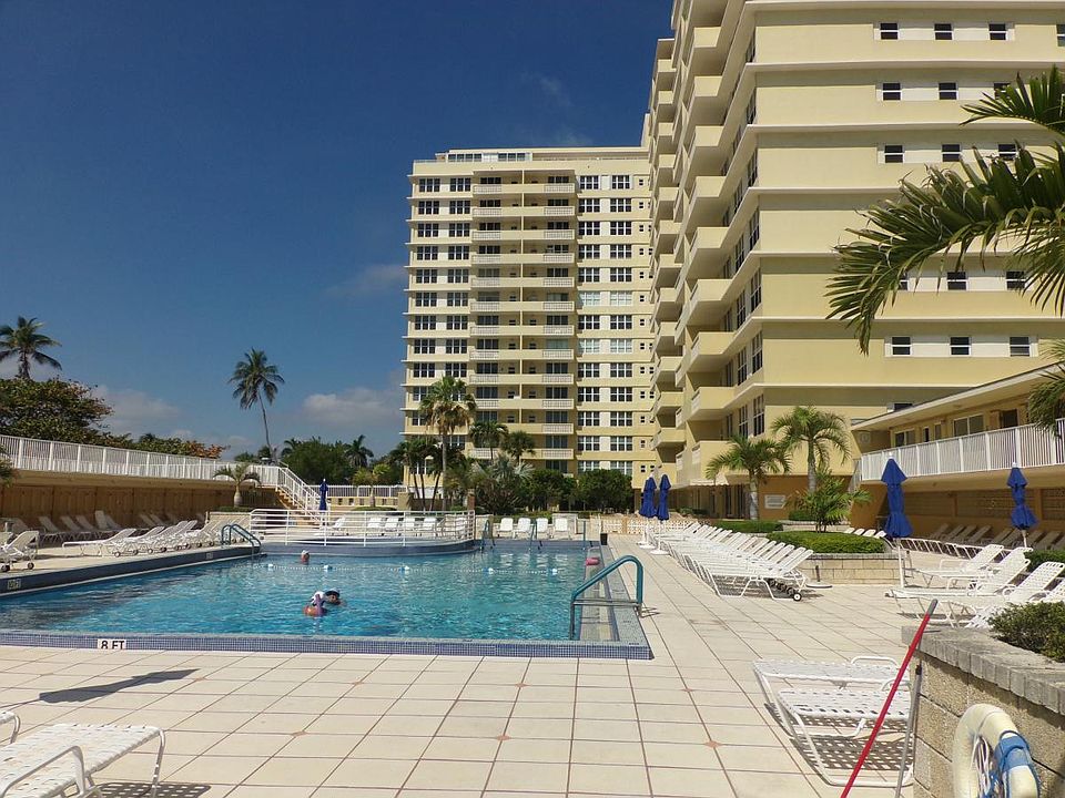 Pool area