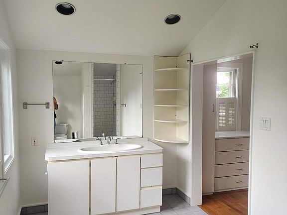 SECOND FLOOR BEDROOM SUITE BATH