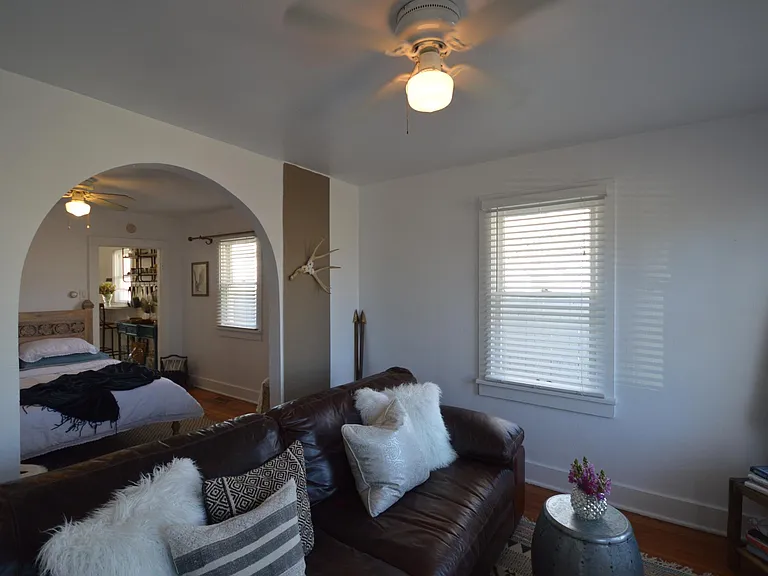 2043 Eaton St — Photo 13