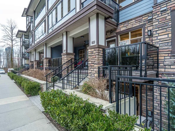 8526 202b St #210, Langley, BC V2Y 3L3