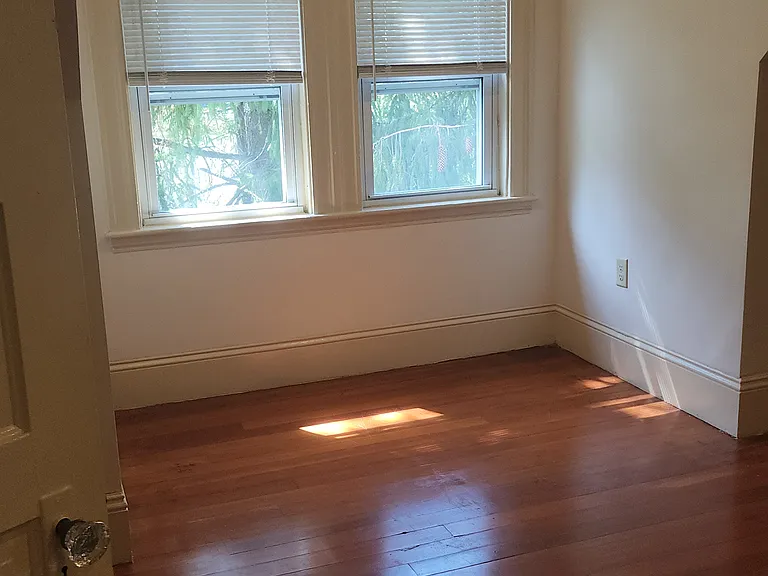 47 Webster St — Photo 5