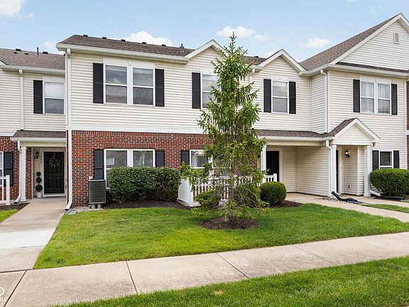 3rd image of 12175 Bubbling Brook Dr Unit 1100