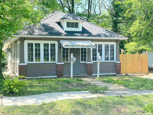 520 N Allyn St, Carbondale, IL 62901