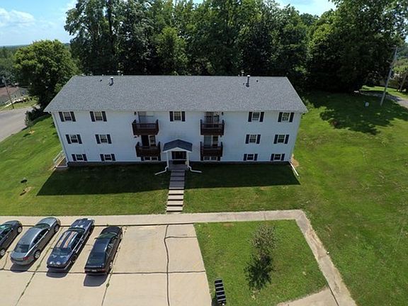 2nd image of 1510 Chicago Ave APT 3