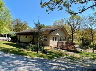 2219 Harts Cove Dr, Grove, OK 74344