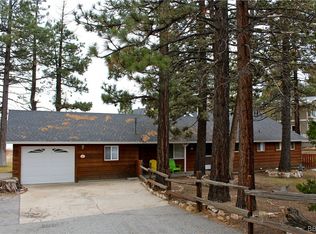 40159 N Shore Dr, Fawnskin, CA 92333