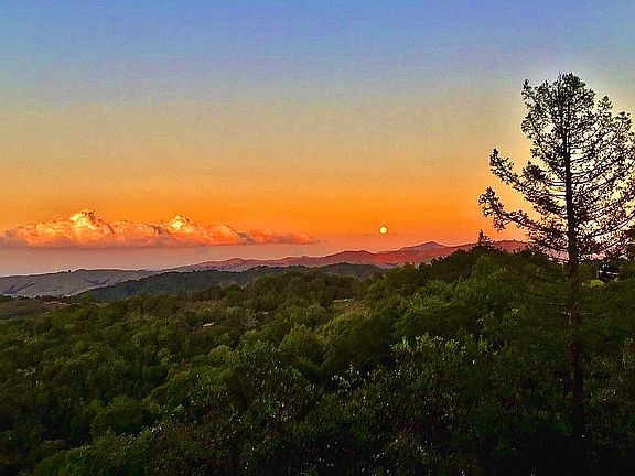 Sunset / moonrise view