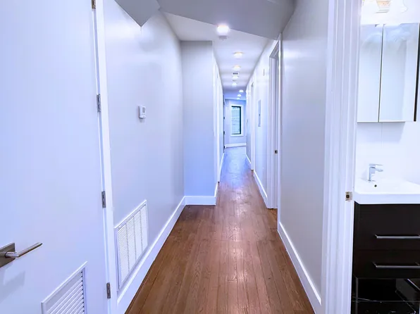 126 Randolph Avenue image 8 of 13