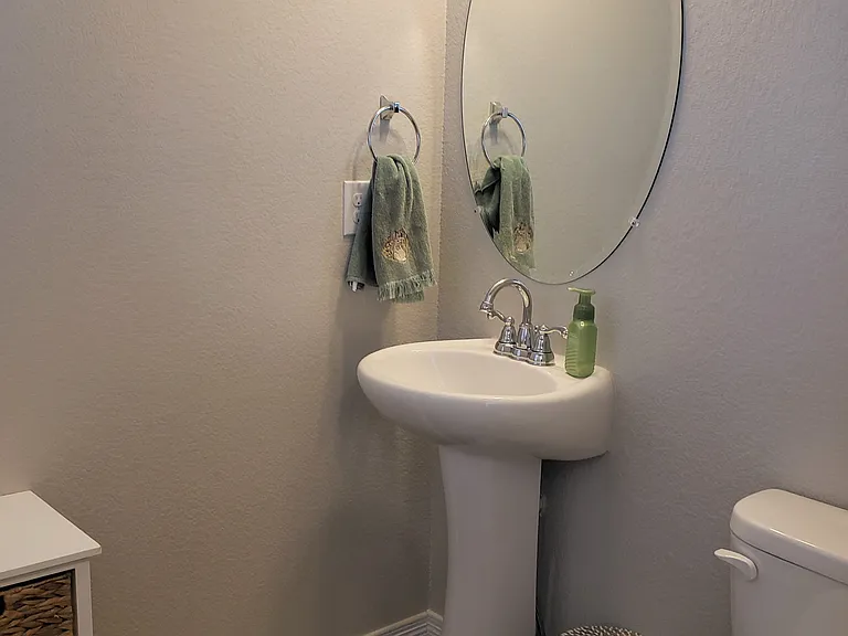9774 Vistas Park Dr — Photo 28