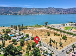 208 S Spring St, Lake Elsinore, CA 92530