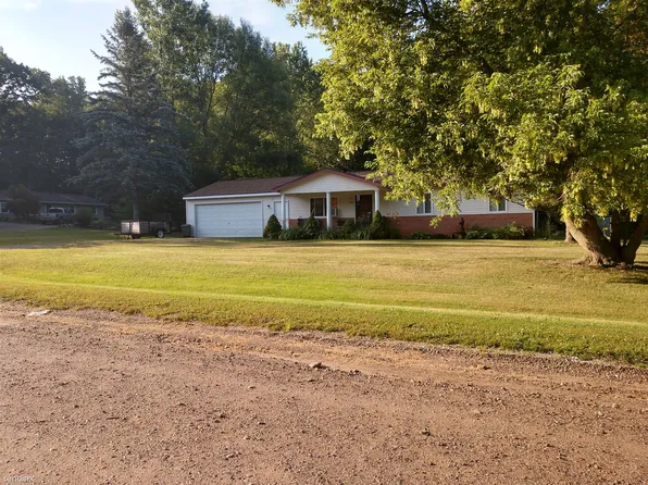 4419 Webberdale Dr, Holly, MI 48442