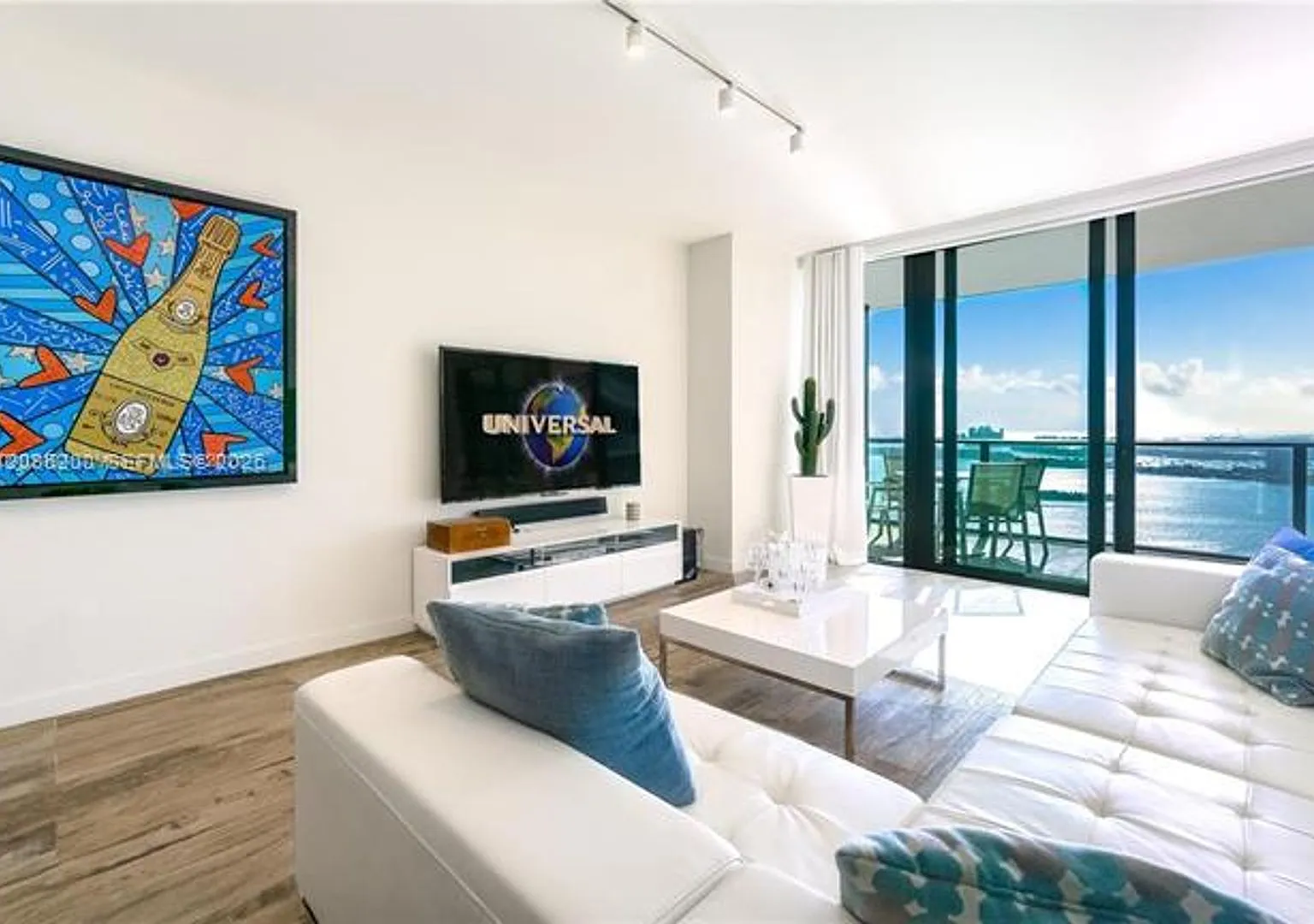 650 NE 32nd St cu-4402, Miami, FL 33137 — Photo 1