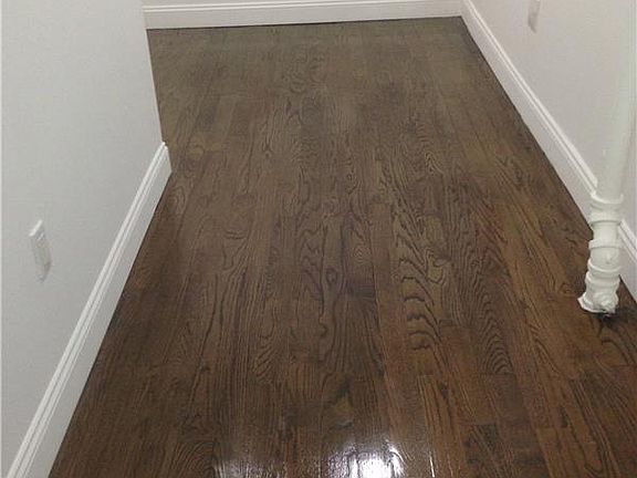 4th image of 204 W 88th St APT 2E