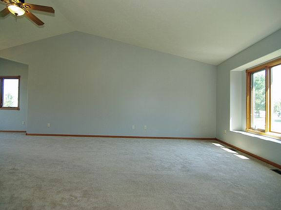 5th image of 1512 17th Ave