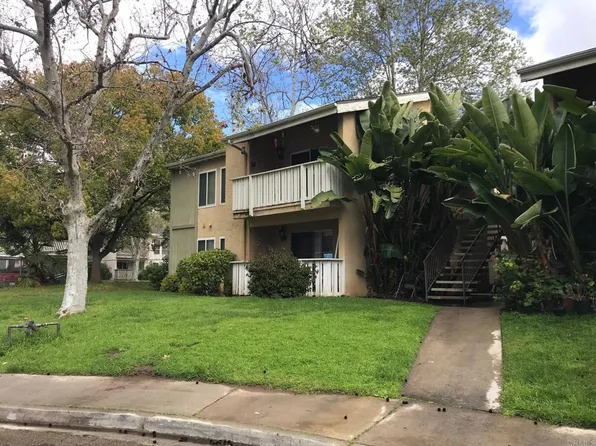 2561 White Oak Pl APT 3, Escondido, CA 92027