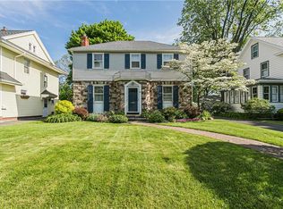 150 Long Acre Rd, Rochester, NY 14621