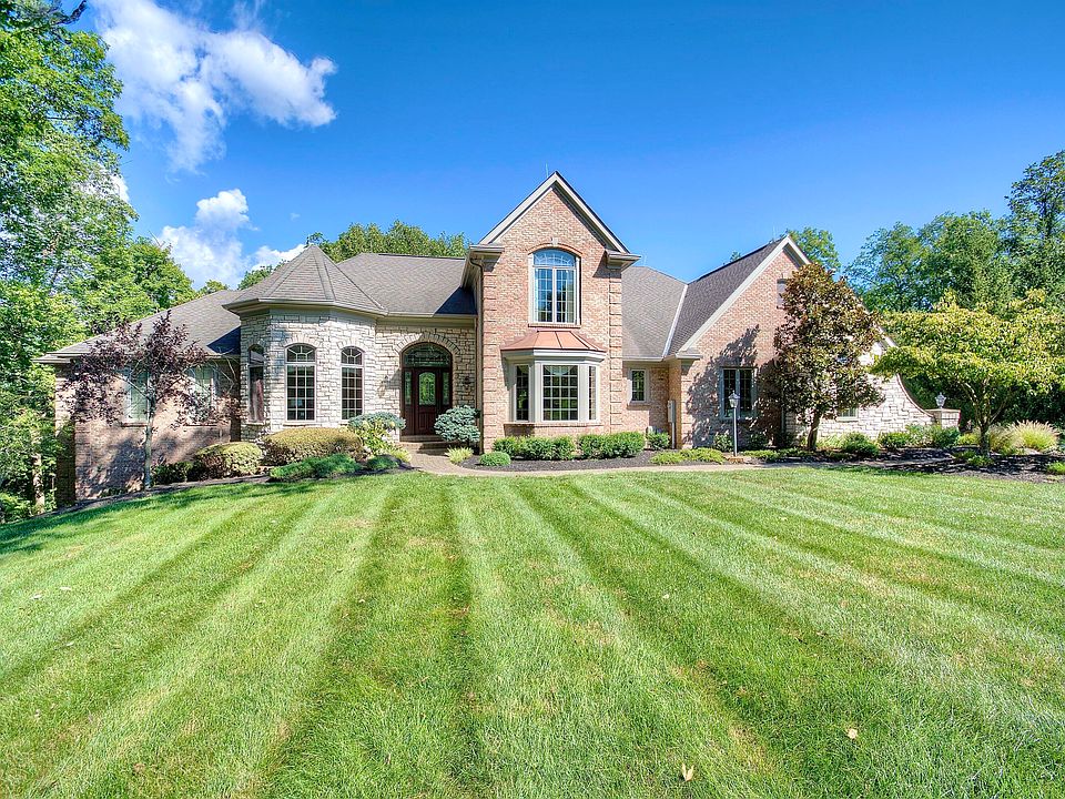 1st image of 633 Rivershore Dr