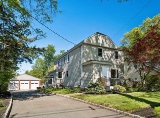 186 W Northfield Rd, Livingston Twp., NJ 07039