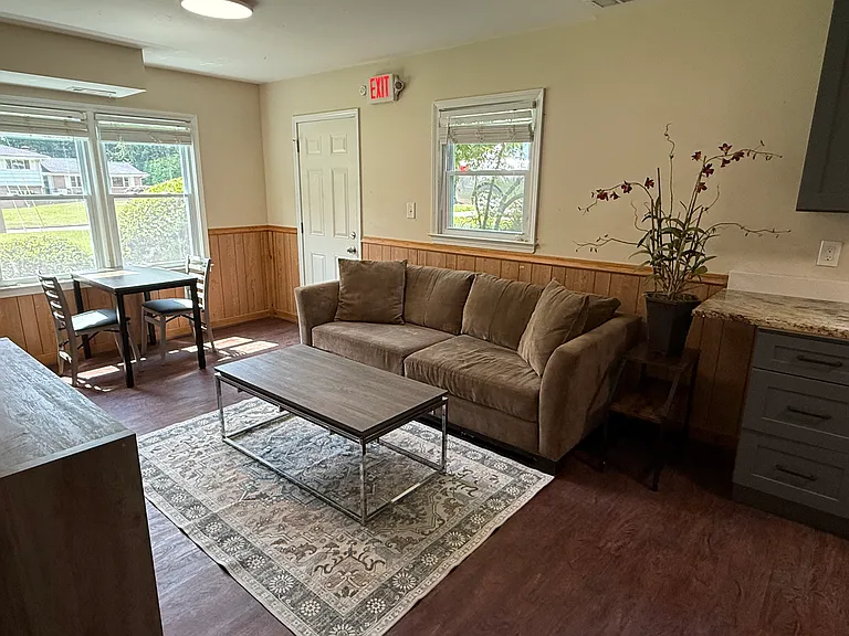 2105 Vista Dale Ct #1 — Photo 3