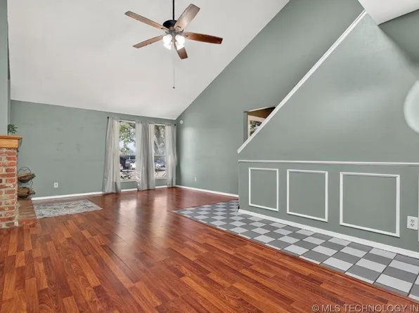 420 N Cummings Ave, Bartlesville, OK 74006