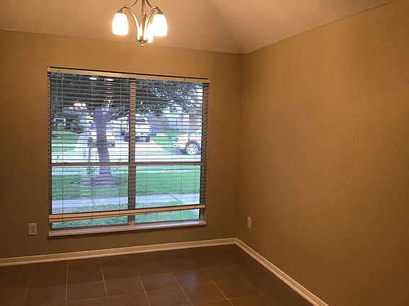 5th image of 8019 Safflower Dr