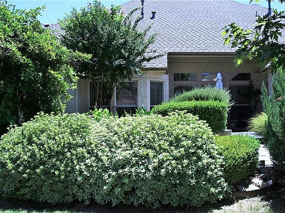 2nd image of 4608 Clearwater Ct