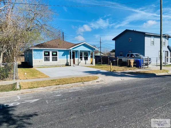 910 Dolores St, Corpus Christi, TX 78405