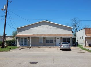 6275 39th Street, Groves, TX 77619