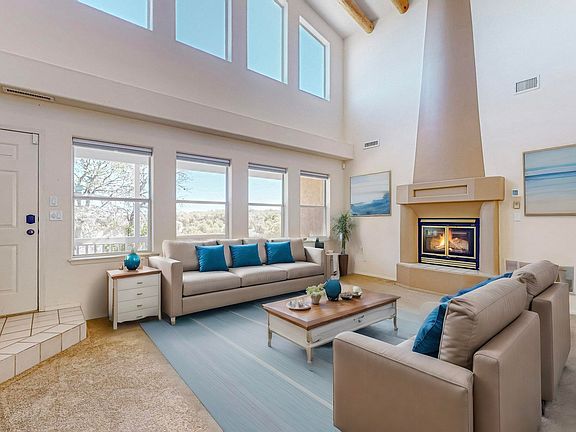 2nd image of 98 Camino Cerritos