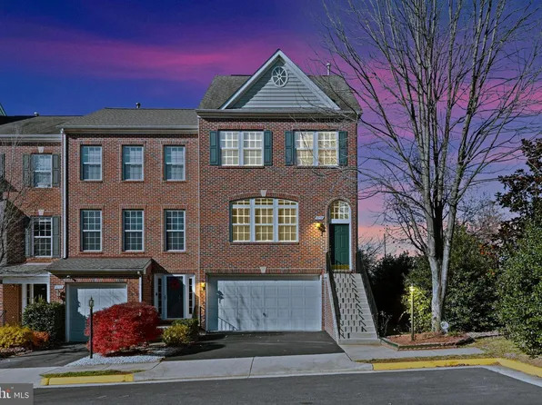 4150 Jeremy Grv, Fairfax, VA 22030