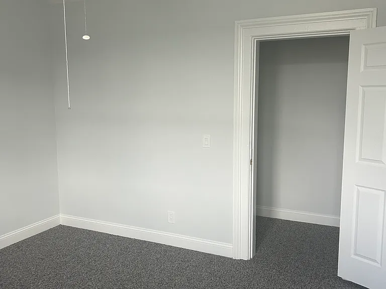 304 Caroline St #5 — Photo 8