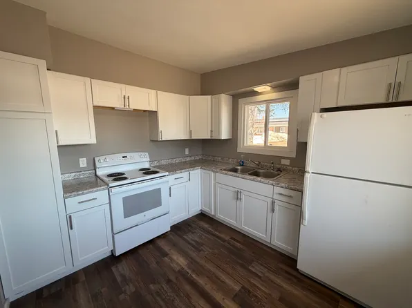 303 Skybolt St, Gwinn, MI 49841