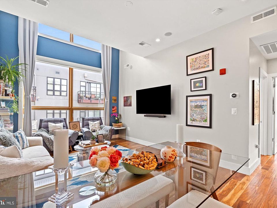 1st image of 1337 K St SE #Penthouse 2