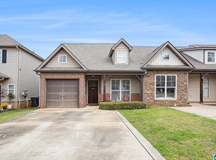 212 The Heights Dr, Calera, AL 35040