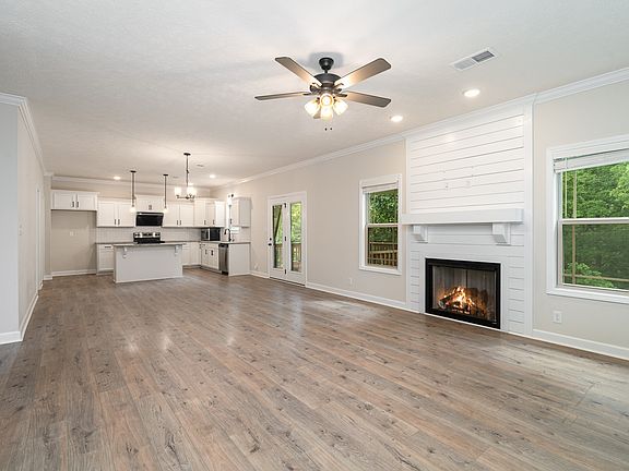 4th image of 1041 Brightwood Ct