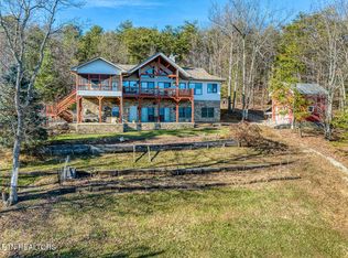 6852 Flats Rd, Tallassee, TN 37878
