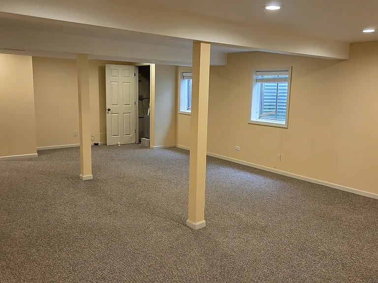 1207 Samuel Ct — Photo 6