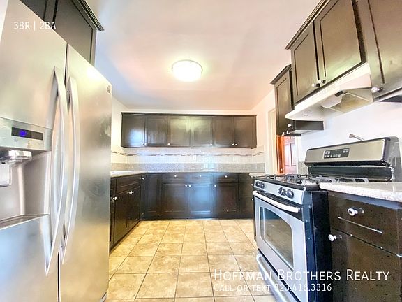 4th image of 854 W 47th St #1
