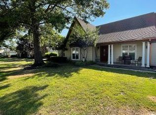 109 Kingsway Dr, West Memphis, AR 72301
