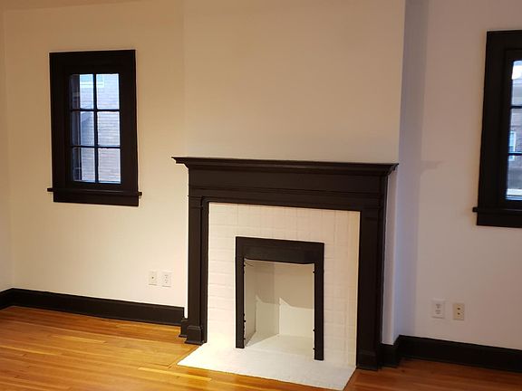 4th image of 1100 Northwest Blvd
