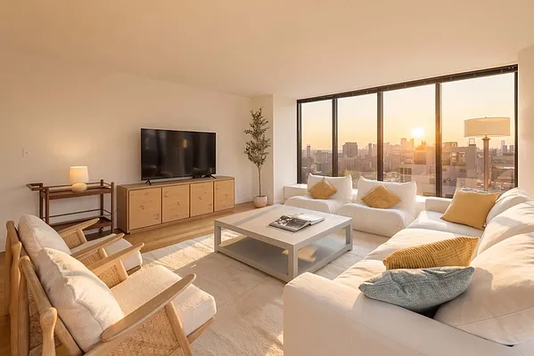 Living room, photo 6