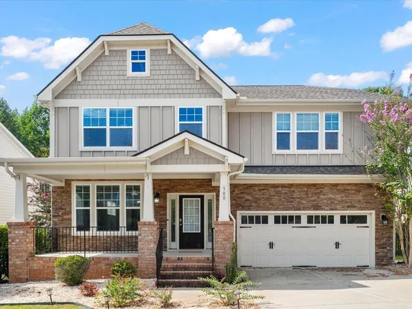 300 Shorehouse Way, Holly Springs, NC 27540