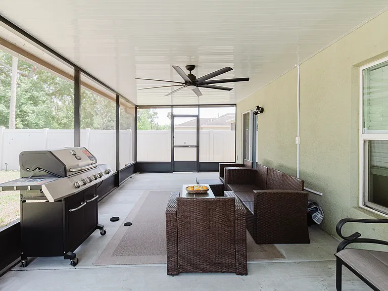 Candleberry Woods Ln — Photo 14