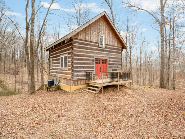 6675 Christianburg Rd, Columbus, IN 47201