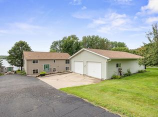 65511 216th St, Darwin, MN 55324