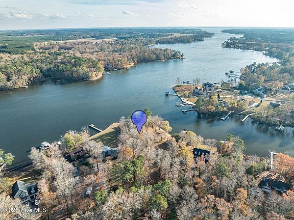 4th image of 668 Sawmill Landing Road