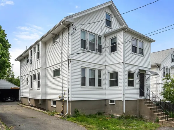 124-126 Chapman St, Watertown, MA 02472