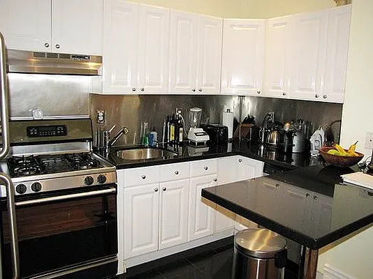 Rented by Stribling | media 7
