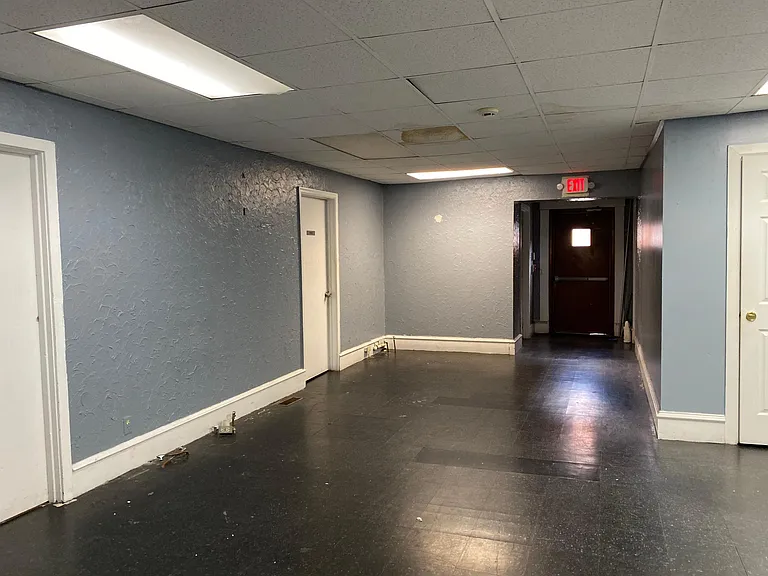141 N 5th St #COMMERCIAL SPACE — Photo 11