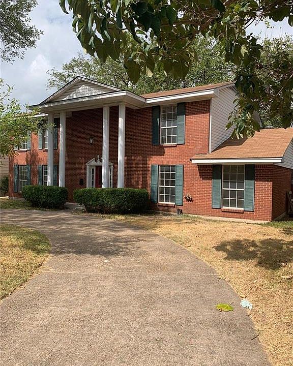 1st image of 341 Merribrook Trl
